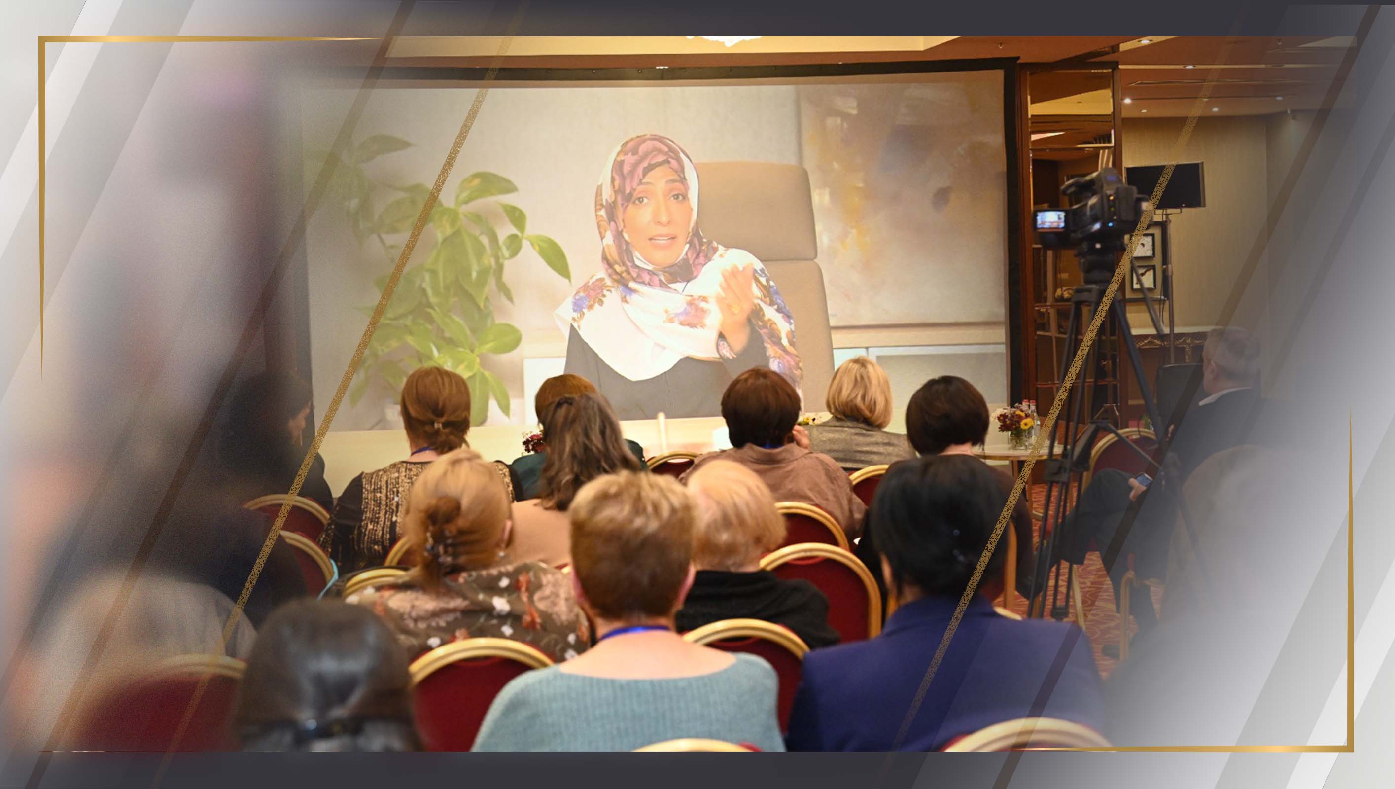 توكل كرمان في مؤتمر المرأة والسلام والأمن بأرمينيا: السلام يبدأ بتمكين النساء وتعزيز الديمقراطية وترسيخ العدالة